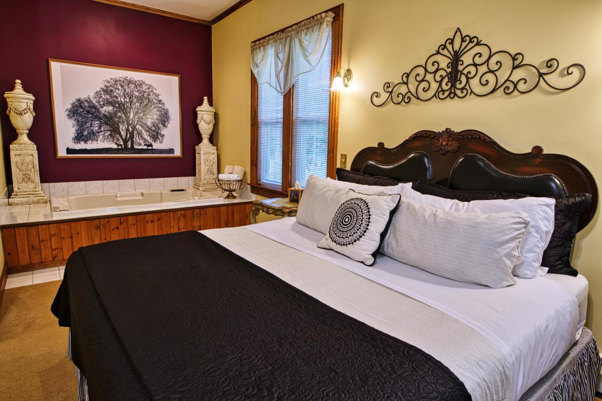 Lake Luzerne Rockwell Falls Inn And Wine Bar מראה חיצוני תמונה